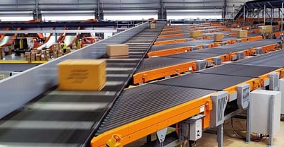 Vastaako trukkiautomaatio varastojen automatisoinnin haasteeseen?